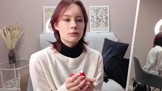 Annie Way online show from November 12, 7:31 am