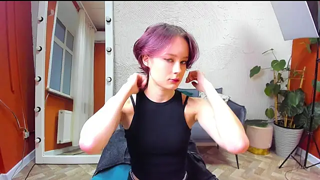 Annie Way online show from November 17, 12:22 pm