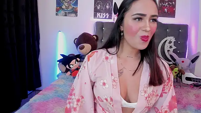 Snapshot of lunabritton1 chatting on December 15, 2:16 am lunabritton1 online show from December 15, 2:16 am