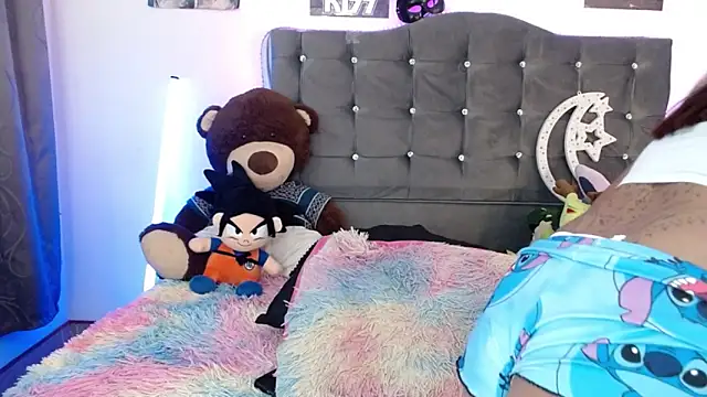 Snapshot of lunabritton1 chatting on February 26, 4:11 am lunabritton1 online show from February 26, 4:11 am