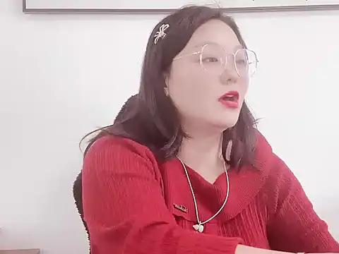 Lydia-Wei online show from November 14, 6:45 am