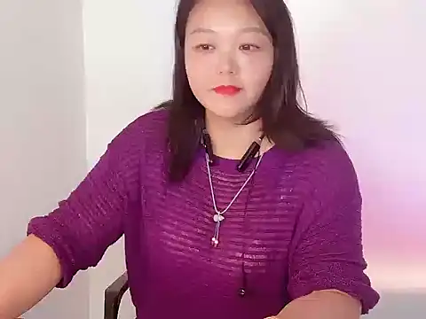 Lydia-Wei online show from November 15, 3:15 am