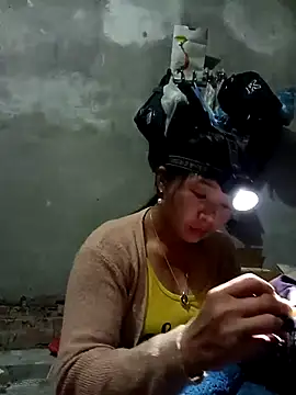 vangkt-cute online show from December 2, 11:37 am