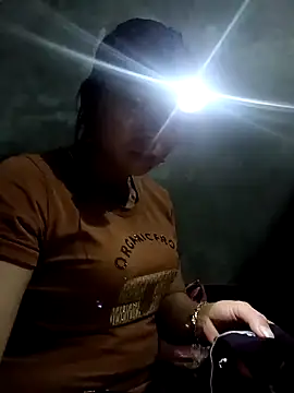 vangkt-cute online show from February 23, 5:54 pm