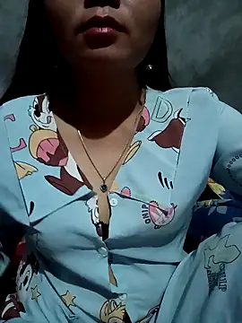 vangkt-cute online show from April 1, 8:39 pm