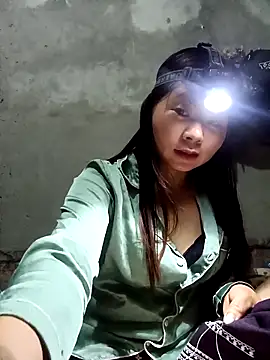 vangkt-cute online show from April 18, 7:40 pm