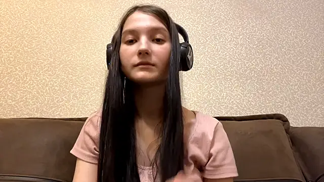 AurorAurora online show from December 2, 9:14 am