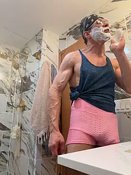 WildFocus online show from April 6, 11:55 am