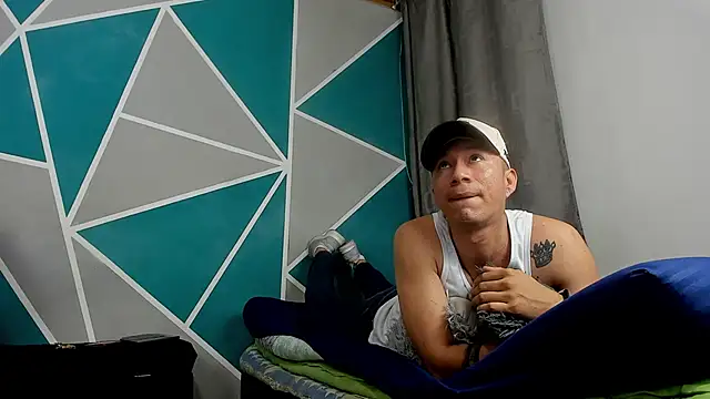 Stiven gutierrez online show from November 11, 11:21 am