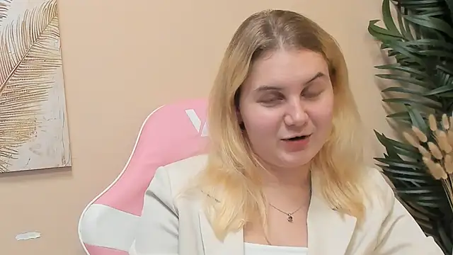 RachealFeigel online show from November 11, 3:34 pm