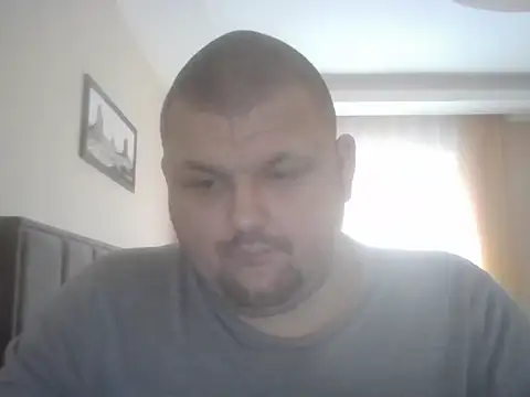 Snapshot of cyrex_monster chatting on November 12, 11:43 am cyrex monster online show from November 12, 11:43 am