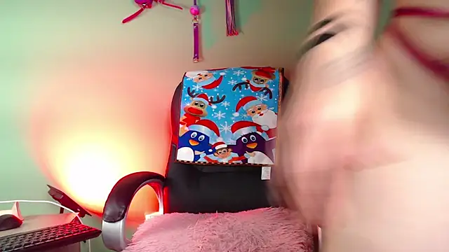 hazz smith online show from January 8, 11:12 am