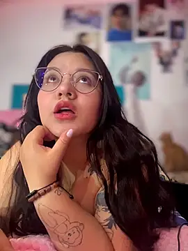 Just danna online show from February 6, 11:57 am