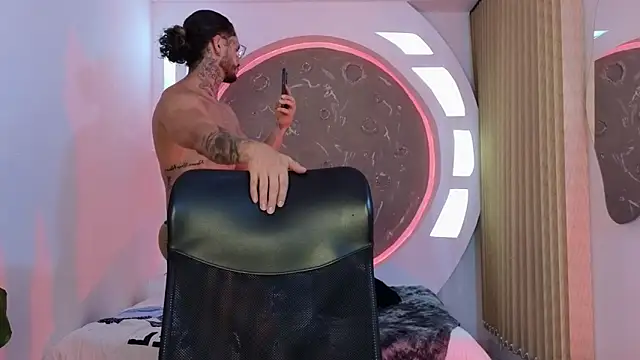 Alanrodgers online show from November 28, 10:18 am