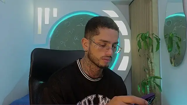 Alanrodgers online show from March 20, 11:48 am