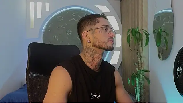 Alanrodgers online show from March 21, 1:16 pm