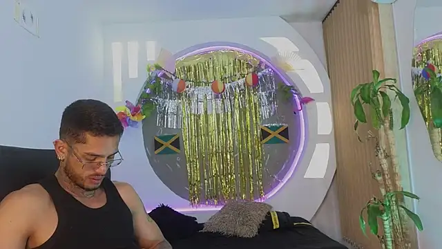 Alanrodgers online show from April 13, 1:49 pm