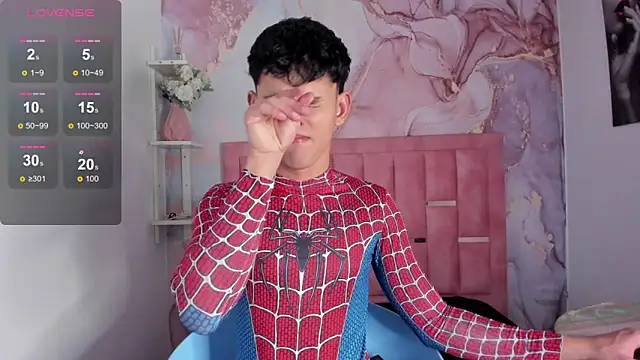 Snapshot of estebanperez_26 chatting on December 19, 7:10 pm estebanperez 26 online show from December 19, 7:10 pm