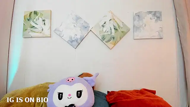 cleeo nile online show from November 24, 3:06 am