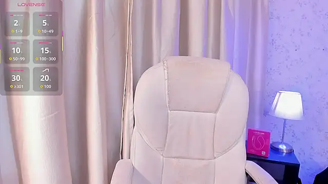 cleeo nile online show from November 25, 4:01 am