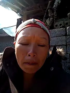 girl-hot2x online show from December 1, 3:44 am