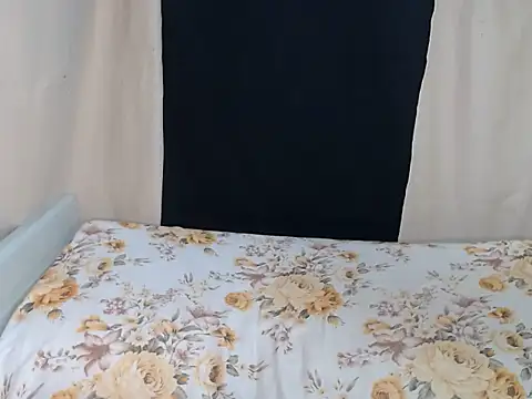 SKINNYMONSTERCOCK online show from February 4, 9:20 pm