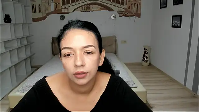 KarinaLees online show from November 11, 8:25 am