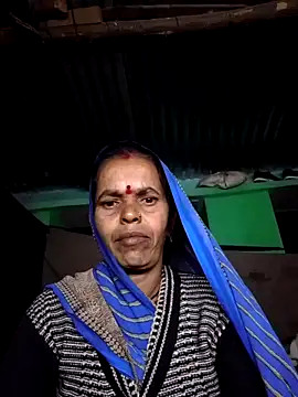 Snapshot of Hot_juli73 chatting on December 2, 3:40 pm Hot juli73 online show from December 2, 3:40 pm