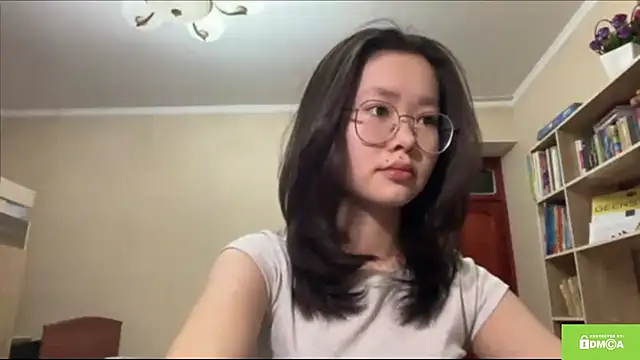 HuldaKye online show from January 11, 1:05 pm