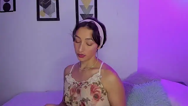 kirakay1 online show from November 13, 2:32 am