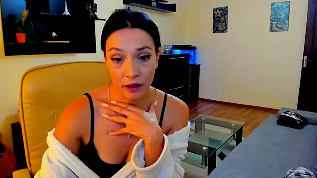 Snapshot of WTF_Lexxy chatting on October 21, 7:20 am WTF Lexxy online show from October 21, 7:20 am