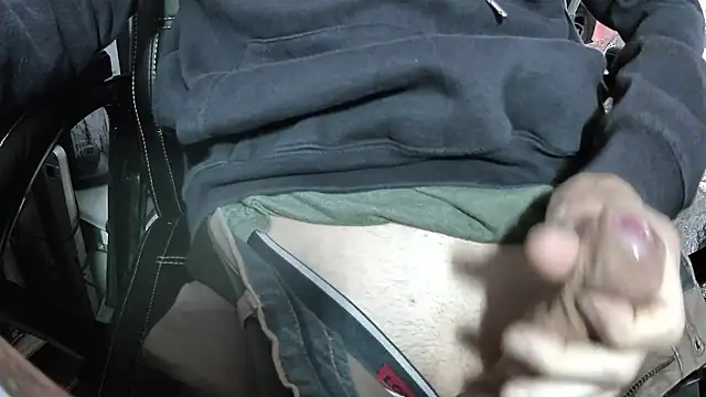 Chrisatmiami online show from November 17, 8:20 am