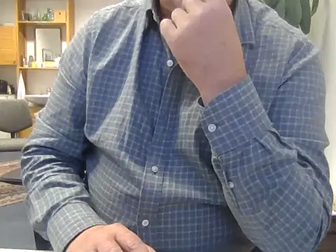 Snapshot of sssuka chatting on November 11, 3:23 pm sssuka online show from November 11, 3:23 pm