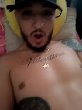 Snapshot of mohamedkarimm chatting on December 1, 2:55 pm mohamedkarimm online show from December 1, 2:55 pm