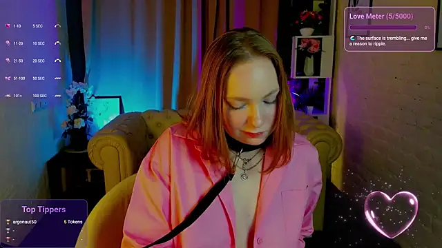 Elizabeth Walson online show from November 22, 9:36 pm