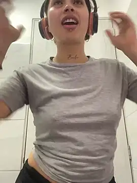 Dreana online show from January 15, 2:54 pm