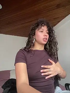 Dreana online show from March 3, 9:21 pm