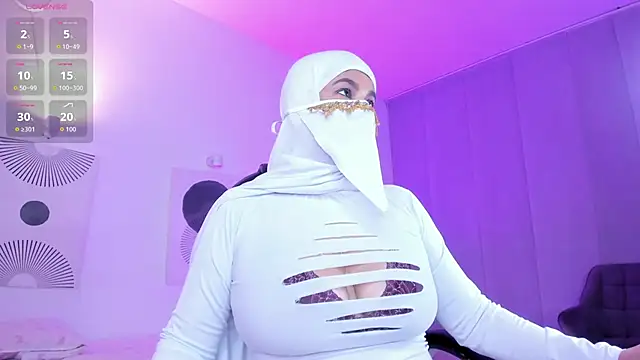 Hannaa Dolly online show from January 16, 3:43 am