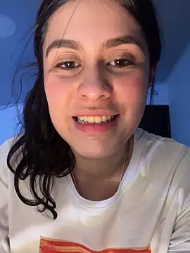 lucyrain 18 online show from November 18, 2:17 am