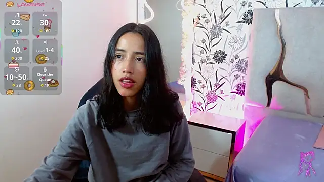 Joselyn tay online show from January 7, 11:56 am