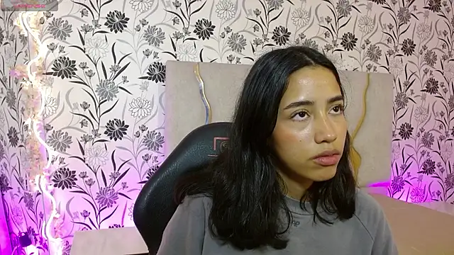 Joselyn tay online show from March 26, 12:55 pm