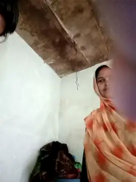 Hot Love77 online show from December 3, 5:48 am