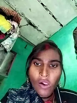 Big Lovexx online show from December 18, 9:15 am