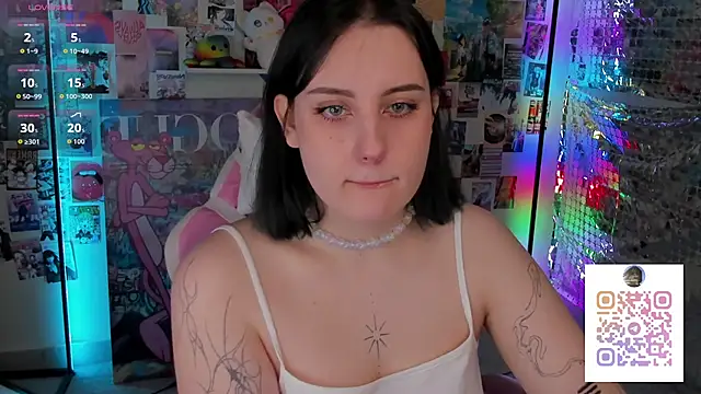 hey tessa online show from March 2, 6:26 pm