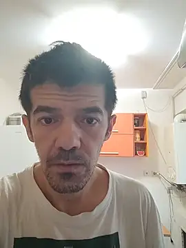 Dale E online show from October 27, 5:44 am