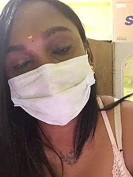 Dharshini98 online show from January 14, 1:44 am