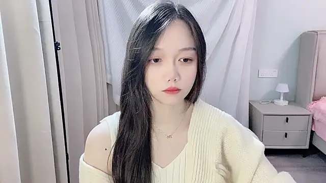 BoiI2u online show from November 18, 3:27 pm