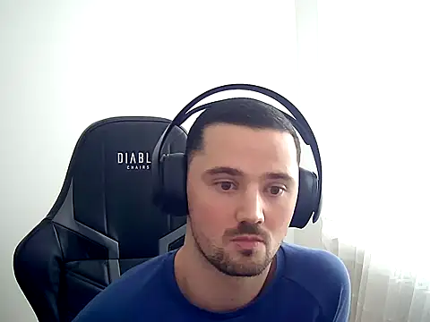 Handsomeboy4you online show from November 12, 2:06 pm