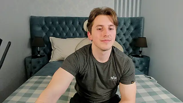 MarkYeti online show from March 7, 7:44 pm