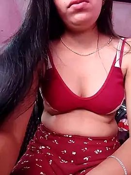 Snapshot of isha_sharma2002 chatting on November 18, 3:23 am isha sharma2002 online show from November 18, 3:23 am